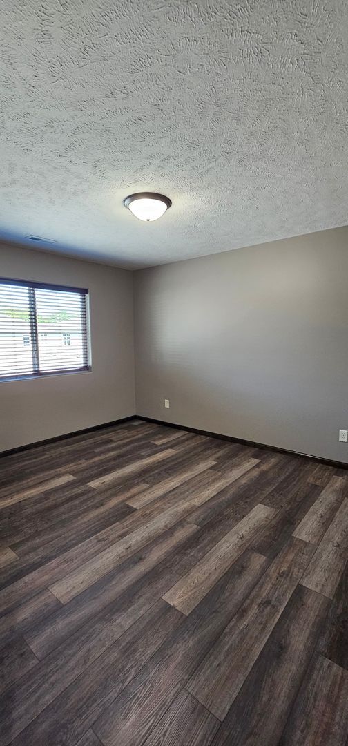 Photo - 816 Phoenix Ct Unit Apartment B