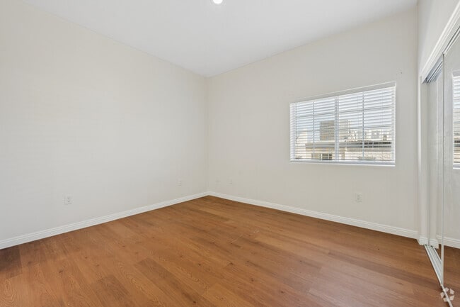 3BR, 3BA - 1421SF - Primary Bedroom