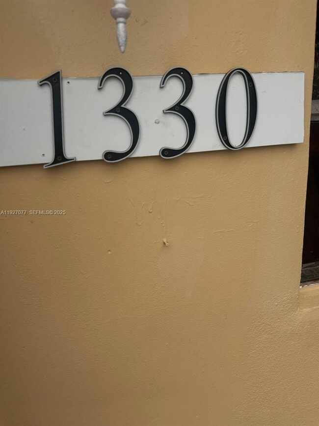 Building Photo - 1330 NE 212th Terrace Unit 1330-A