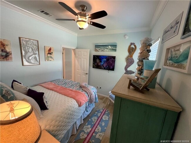 Photo - 102 NE Shoal Dr