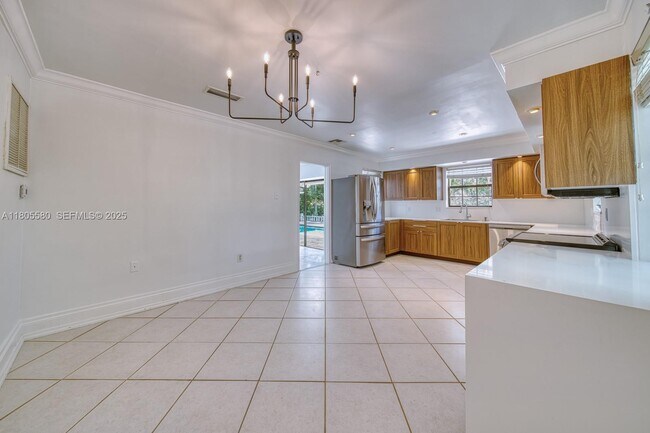 Photo - 1442 Coruna Ave