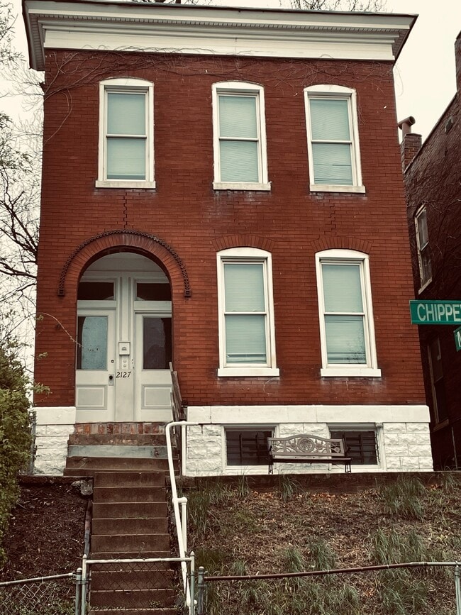 Photo - 2127 Chippewa St Casa