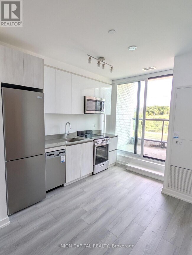 3100 Keele St Unit 320