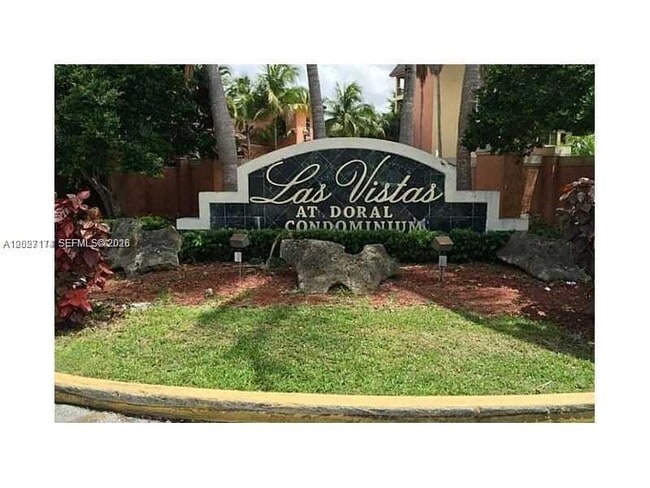 Building Photo - 8215 Lake Dr Unit 105
