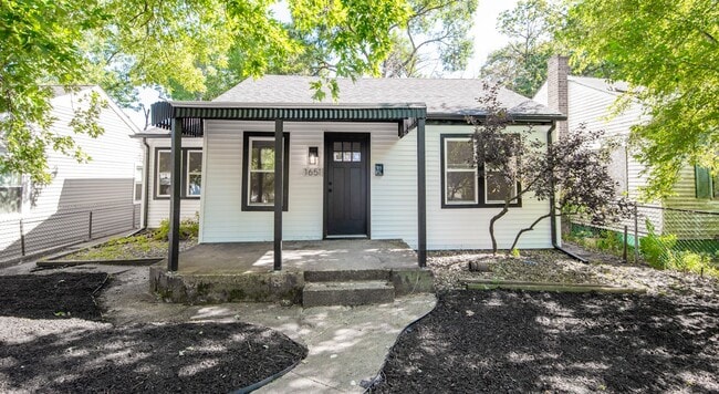 Building Photo - 1651 W 40th Ave