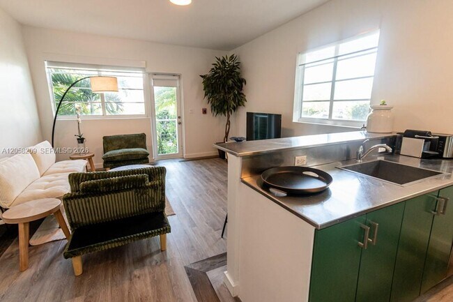 Photo - 3917 Meridian Ave Unit 101