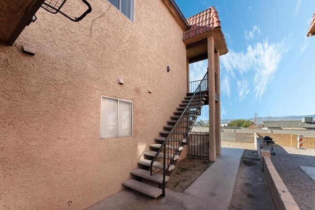 Photo - Exeter A-D - ELEVATE Unit C