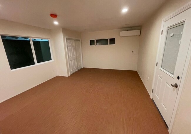 1113 Riedel Ave Unit ADU