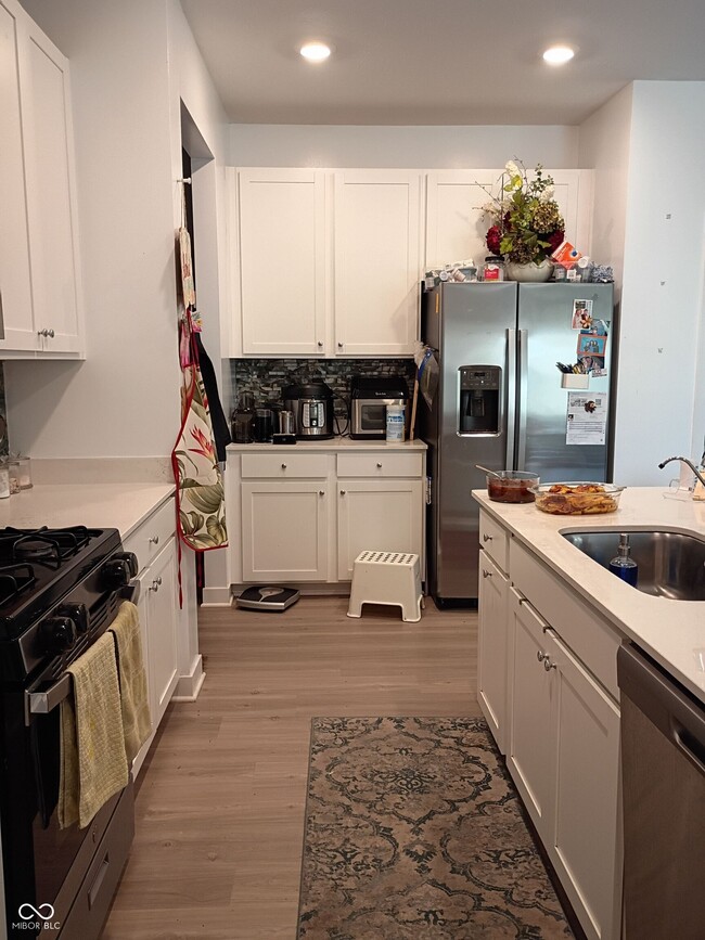 Photo - 8653 Kellner St