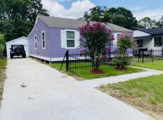 Photo - 1632 N 15th St