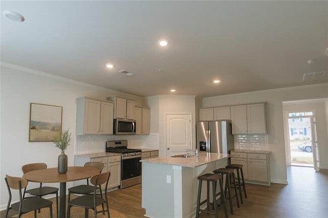 Photo - 2715 Piper Dr