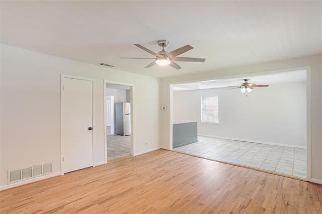 Photo - 439 Daniel St