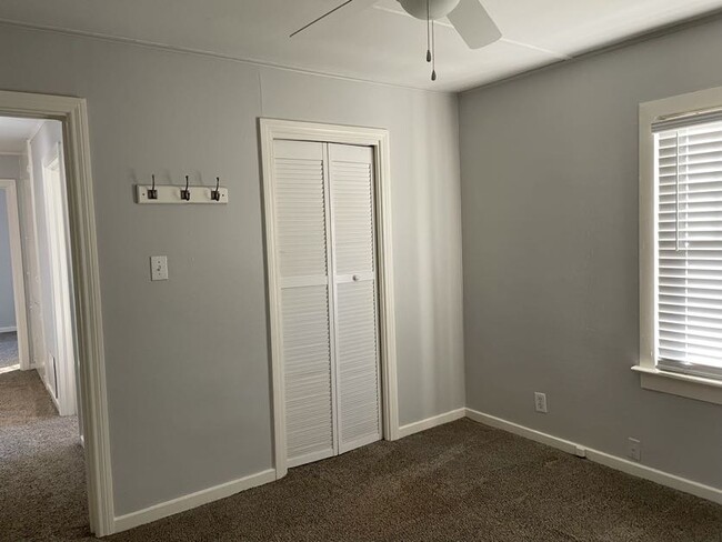 Photo - 415 W Campground Rd