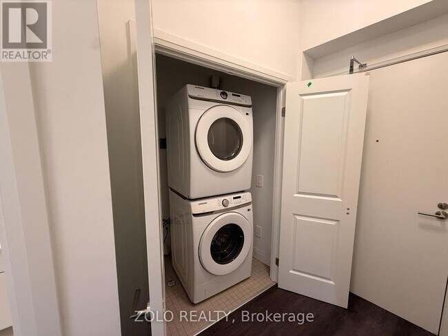 Photo - 1333 Weber St E Unit 108