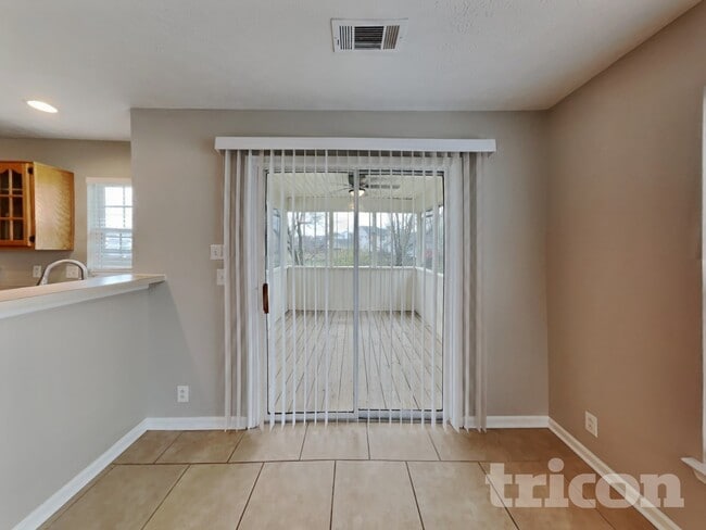 Photo - 3216 Cain Harbor Dr