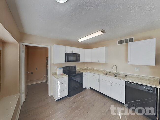 Photo - 17503 Nordway Dr