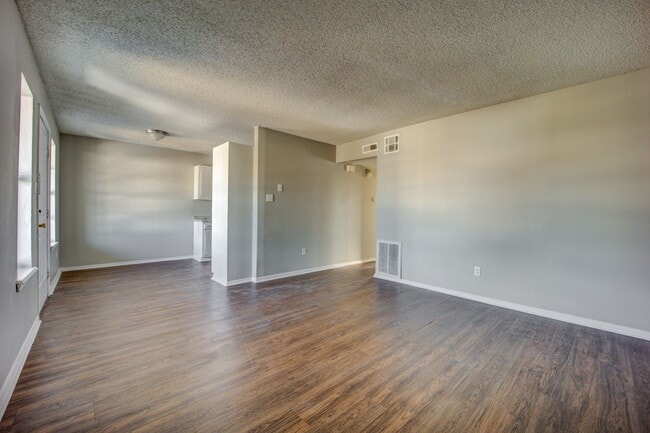 Photo - The Dogwood: 1 & 2 Bedroom Apartments