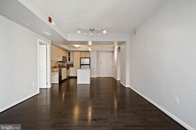 Photo - 440 L St NW Unit 904