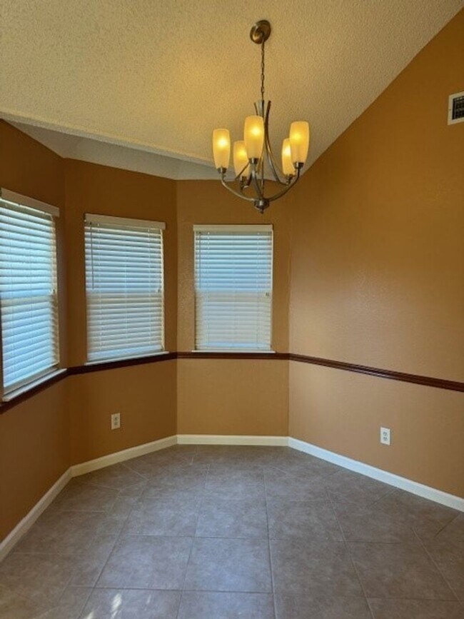 Photo - 2308 Wild Oak Ct