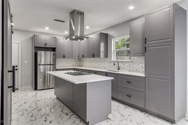 Building Photo - 729 S Waverly Dr