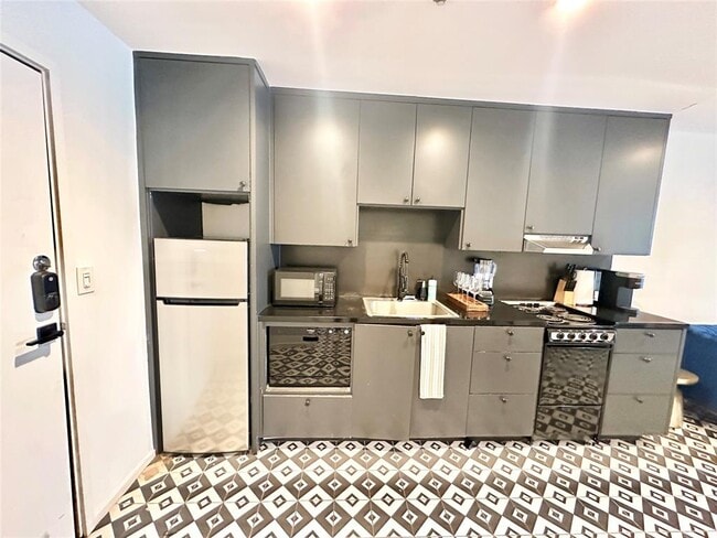 Photo - 201 Academy Dr Unit 203