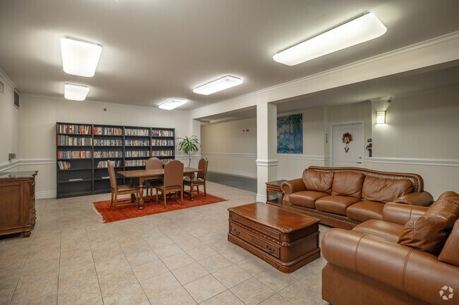 Social Lounge