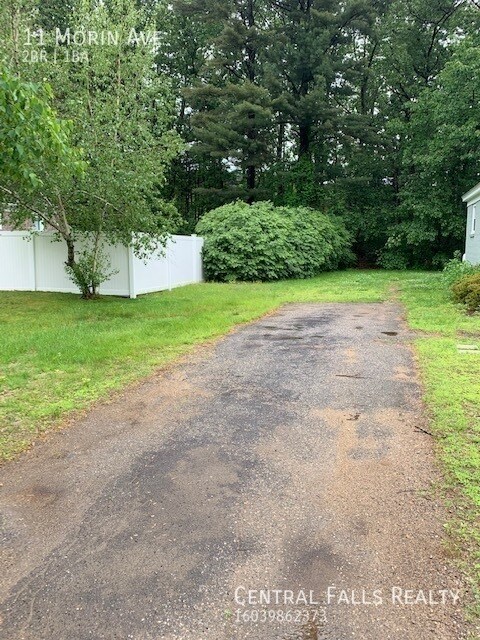 Photo - 11 Morin St