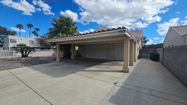 541 Eldora Ave