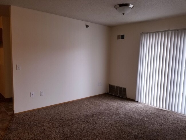 Photo - University West Apartments