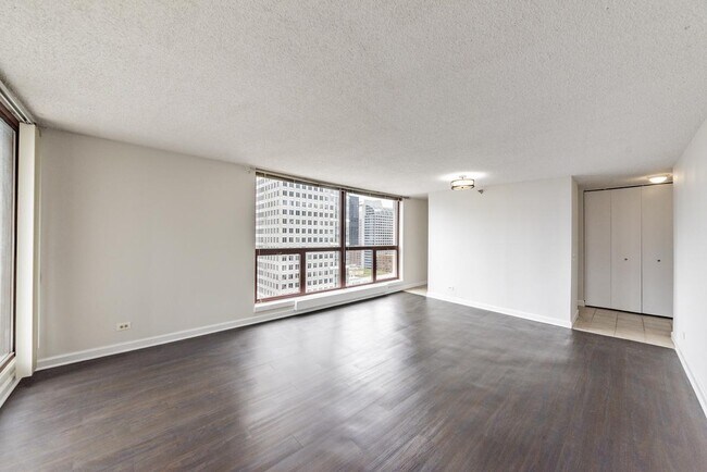 Photo - 1 bedroom in Chicago IL 60601 Unit 3603