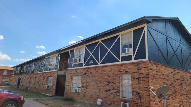 Photo - Willow Park Apartments