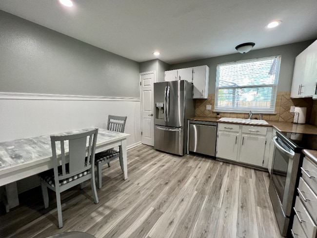 Single Family Home - North Location! - Single Family Home - North Location!