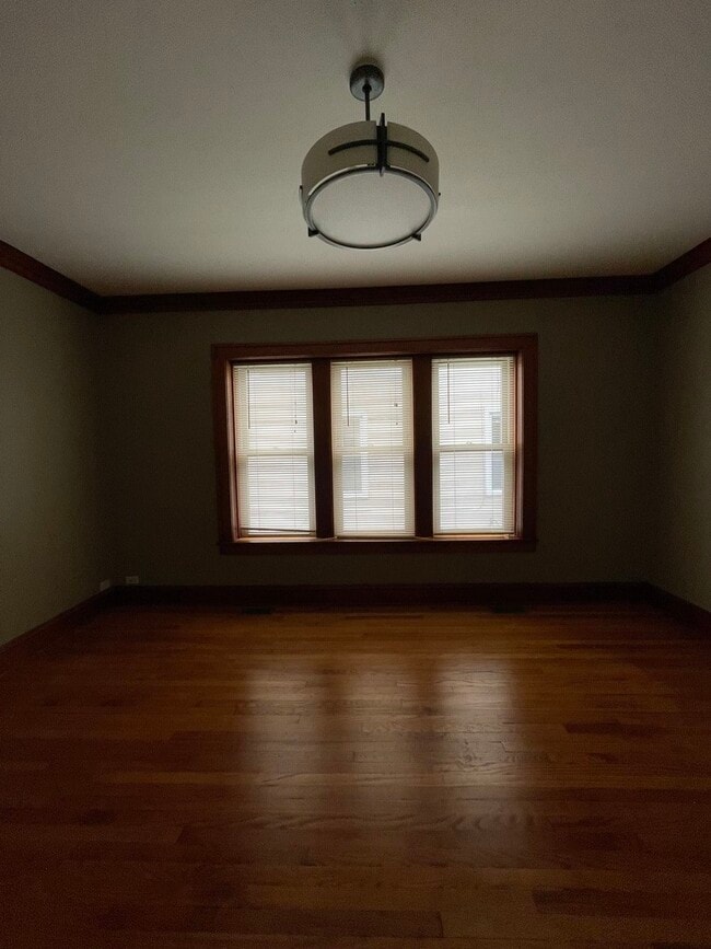 Photo - 3227 N Albany Ave Unit 1