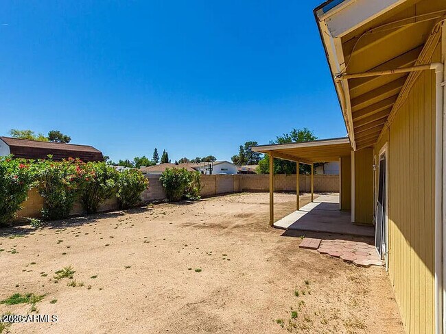 Photo - 2059 E Adobe St