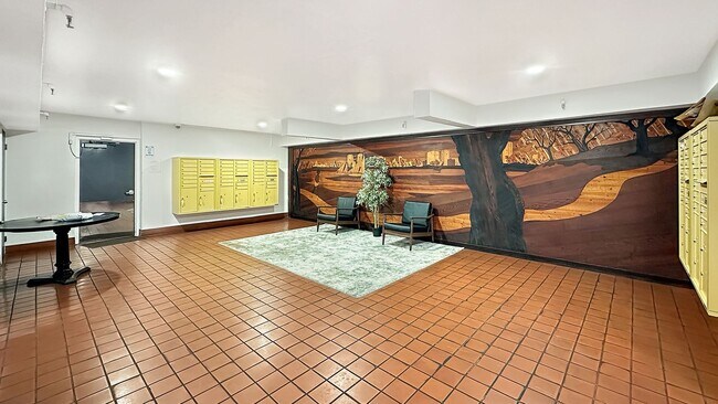 Photo - Large 1 bed 1 bath Nestled in Grand Lake Neighborhood Unit 205