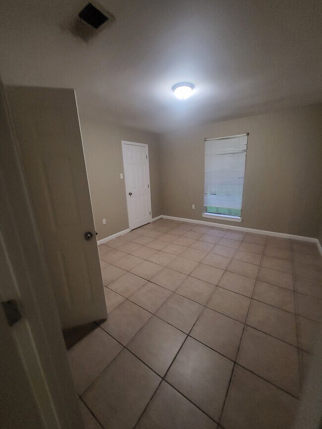 Photo - 10215 El Scott Ave