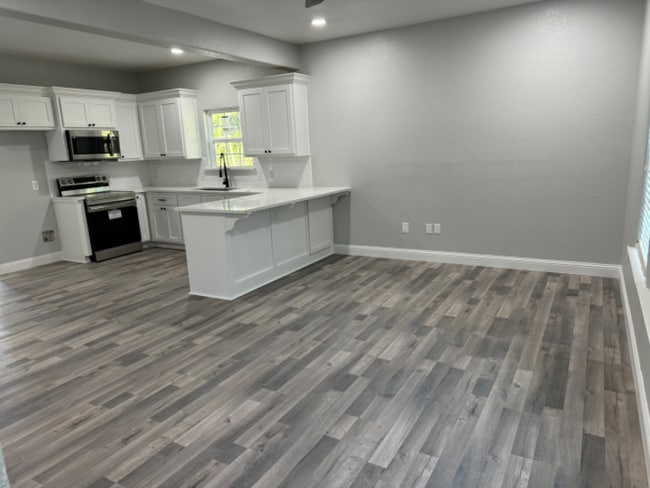 Photo - 20436 FM 365 Rd