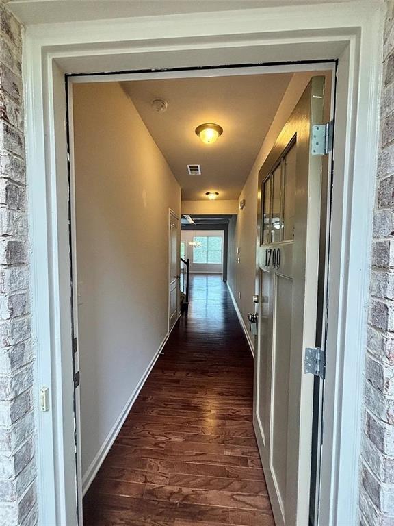 Photo - 1700 Paxton Dr SW