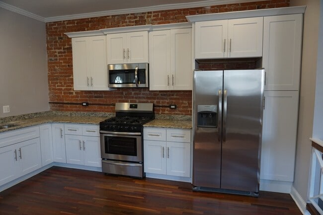 Photo - 3230 W Berks St Unit 3230 W Berks Street