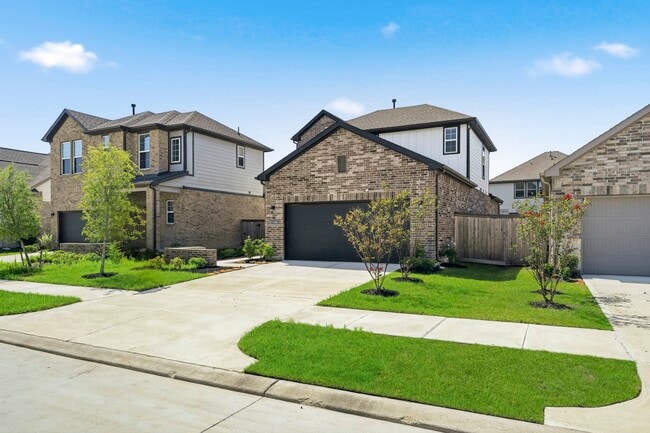 Photo - 21106 Armstrong County Dr