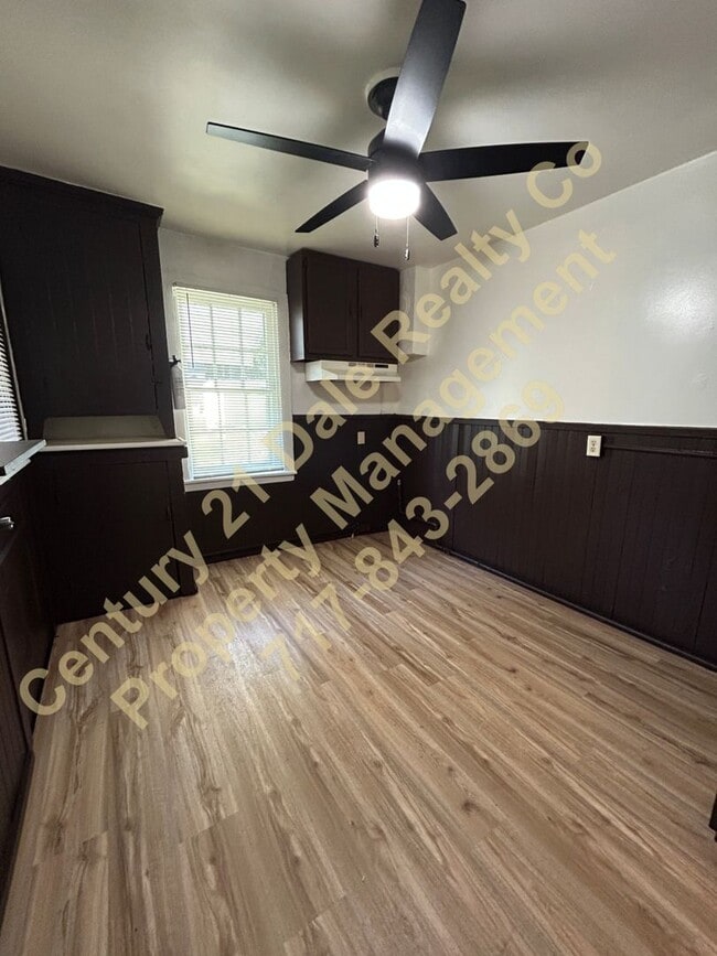 Photo - Beautifully redone 3 BR, 1 Bath Townhouse in York Suburban Schools