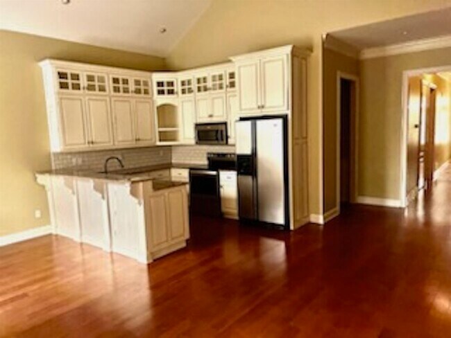 Photo - 129 Washington Ave