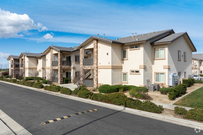 Primary Photo - Sablewood Gardens