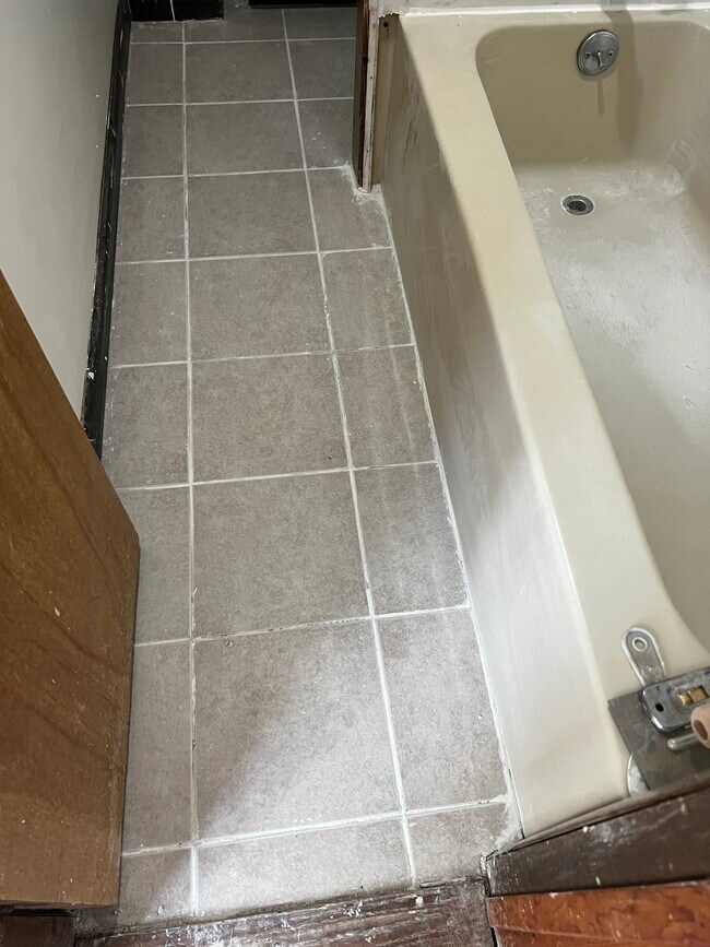 2436 Guilderland Ave Apartments Schenectady, NY