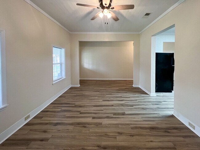 Photo - 2235 - Original Waldo Unit 14437