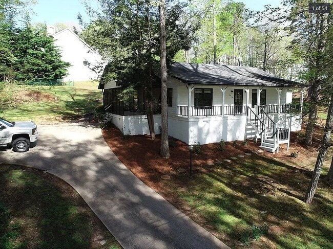 Photo - 2410 Basin Drive