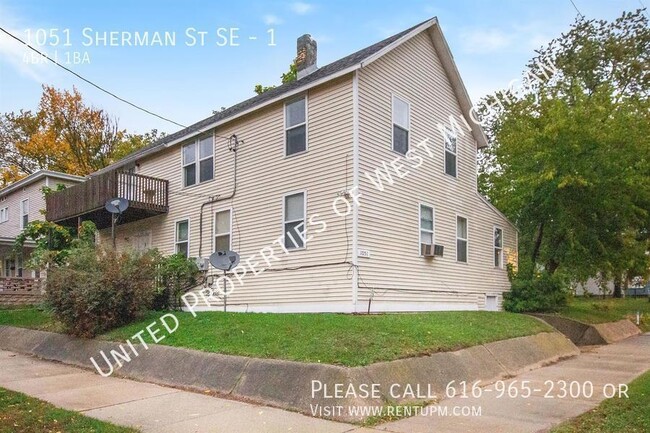 Available Now | 4 Bedroom 1 Bath Lower Lev... - Available Now | 4 Bedroom 1 Bath Lower Lev... Apartment Unit 1