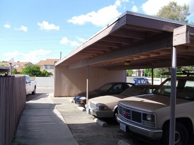 Parking Area - Bengston Apartments