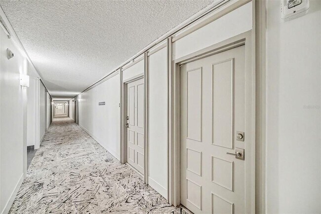 Photo - 2401 Bayshore Blvd Unidad 1007