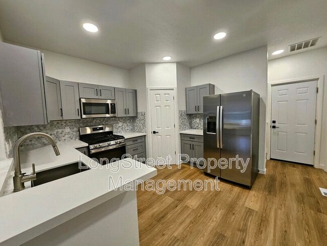 Photo - 11987 SW Horizon Blvd